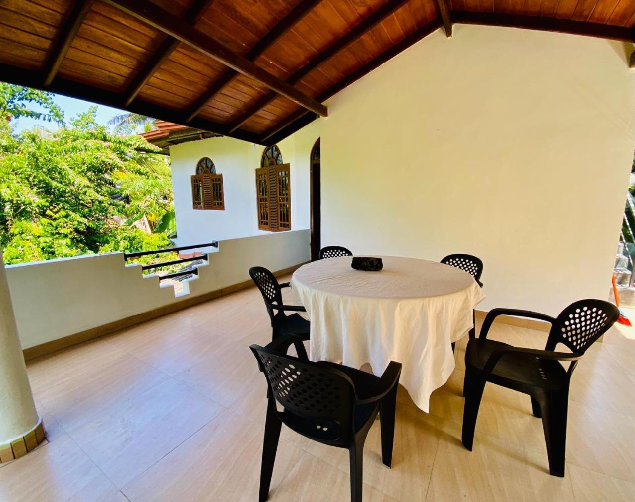 Villa Heaven Hikkaduwa Extérieur photo