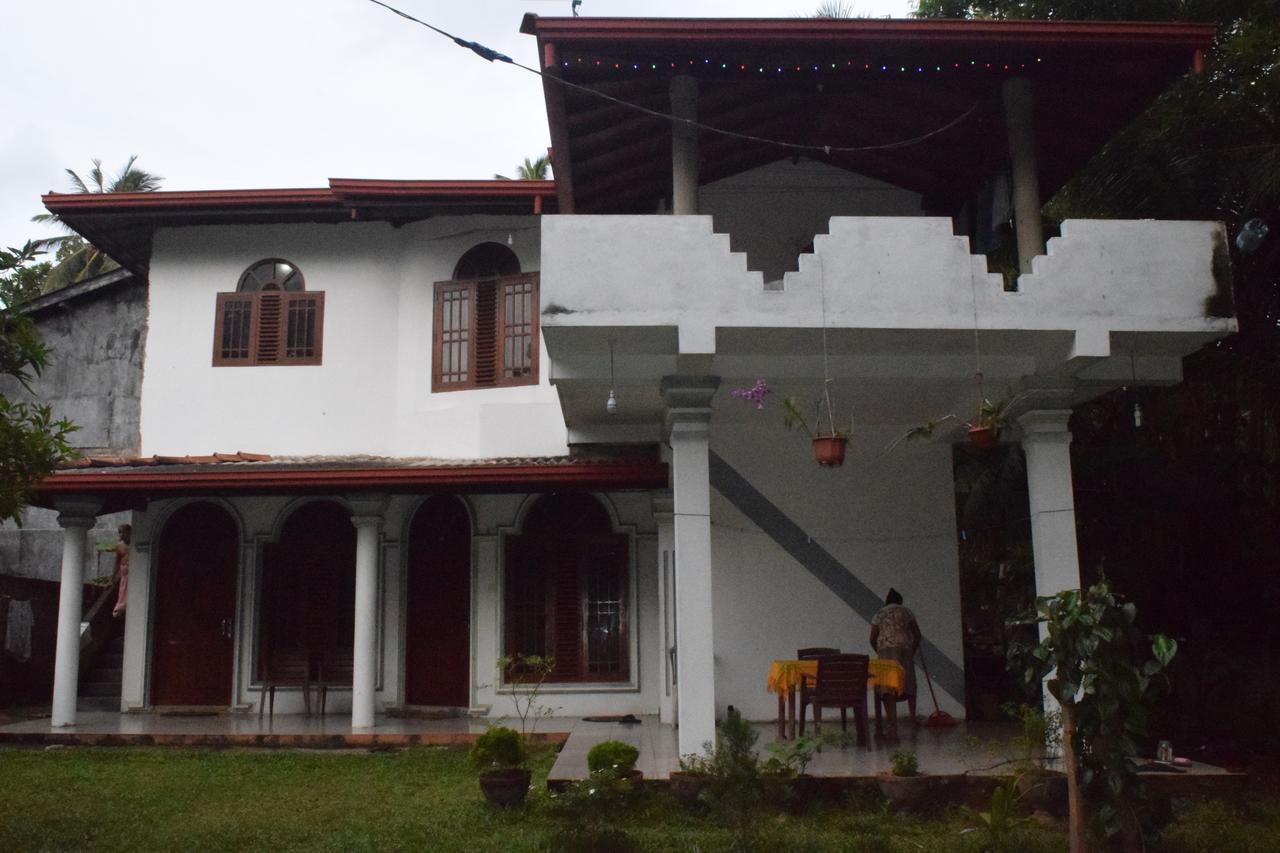 Villa Heaven Hikkaduwa Extérieur photo